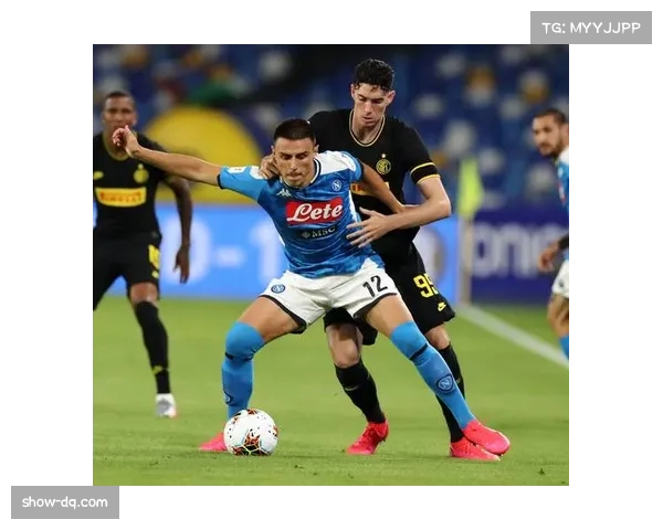 欧冠淘汰赛阶段战术调整频繁，临场换人成逆转胜负手